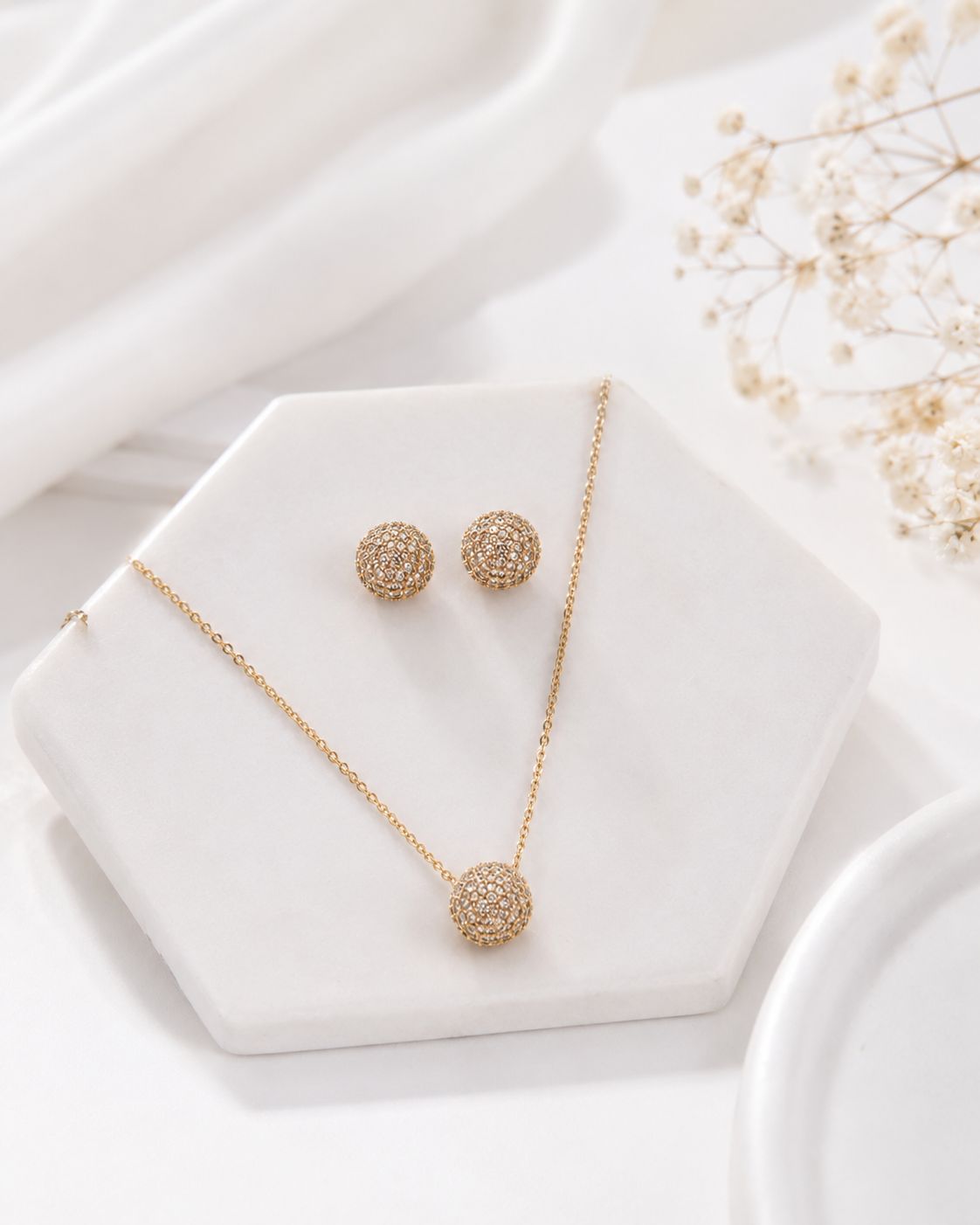 Stardust Pearl Pendant Set