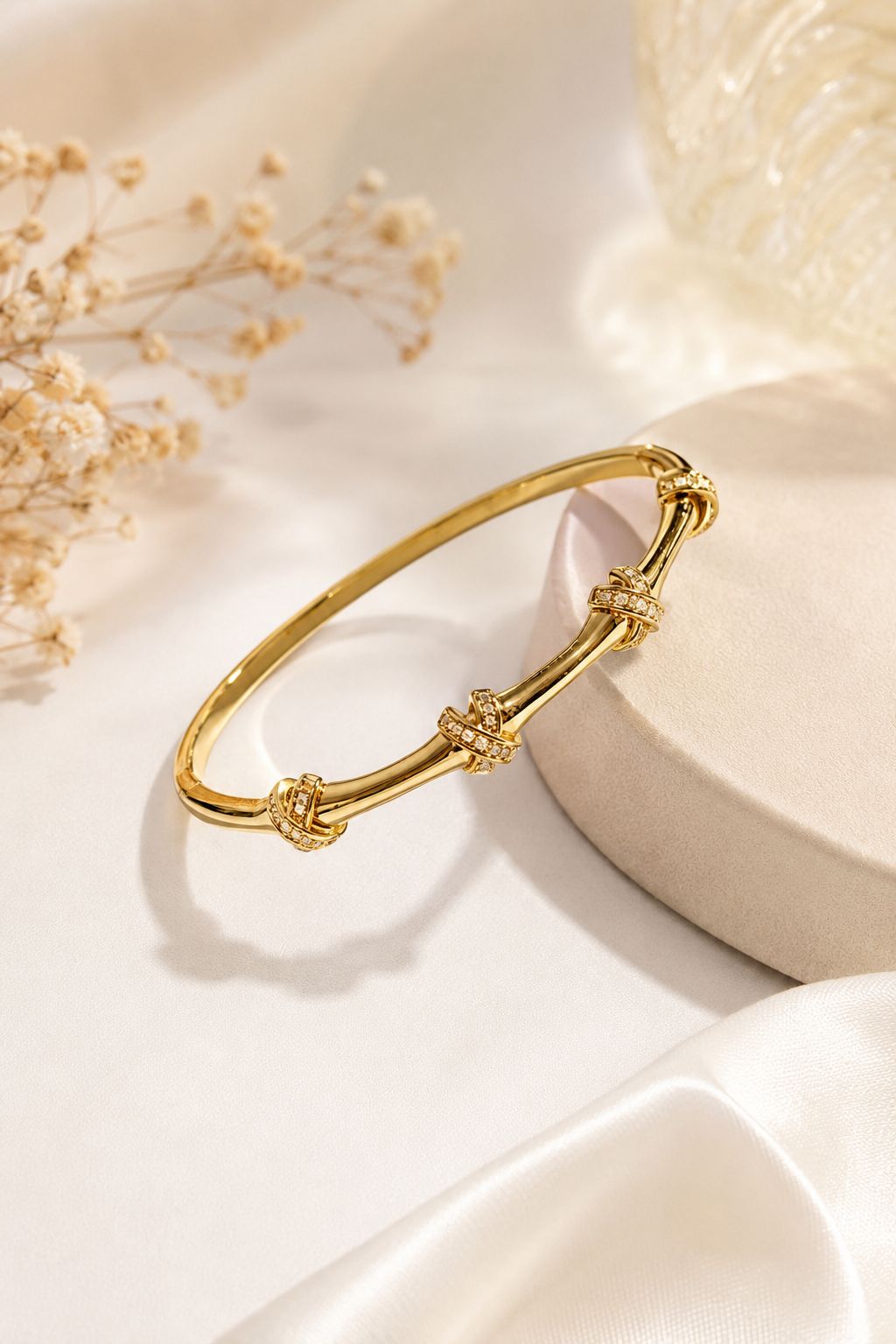 Eternal Knot Luxe Bangle