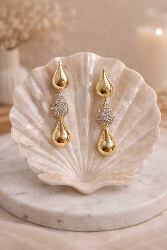 Golden shine drop earring